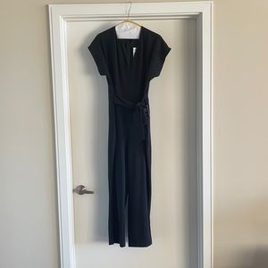 Express jumpsuit - Black - Size Large - Never worn